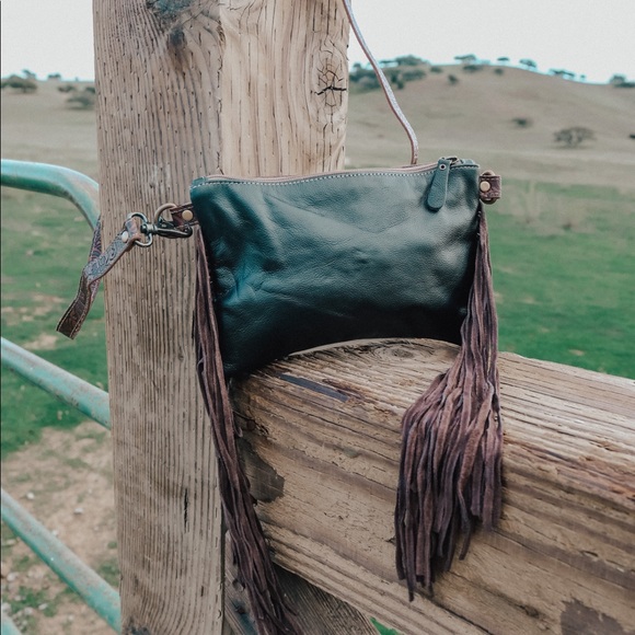 Embossed Leather and Cowhide Concho Fringe Crossbody Western Purse - Picture 4 of 5